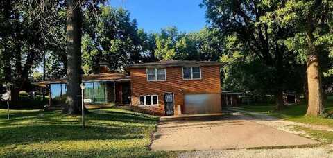 3909 East Hills Drive, Saint Joseph, MO 64503