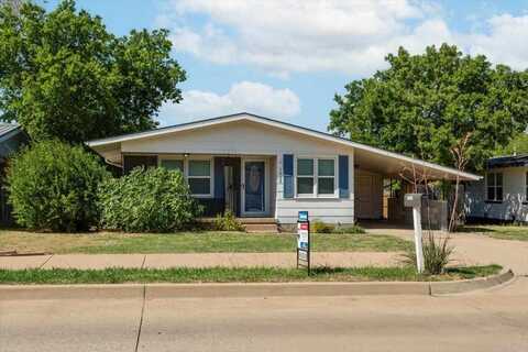 1612 NW 38th St, Lawton, OK 73505