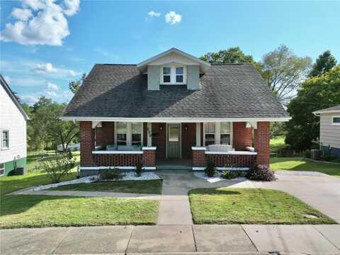 209 Ganahl St., Perryville, MO 63775