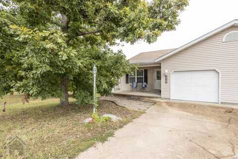 16750 Huntington Lane, Saint Robert, MO 65584