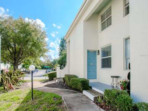 4304 LA MORA COURT, TAMPA, FL 33611