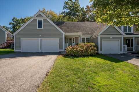 39 Flint Pond Dr, Grafton, MA 01536