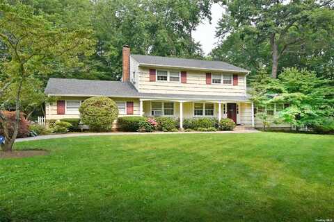 8 Hobart Court, Dix Hills, NY 11746