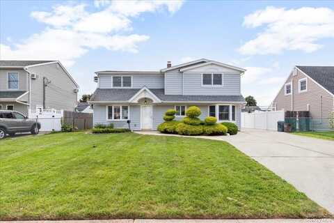 28 Harvest Lane, Levittown, NY 11756