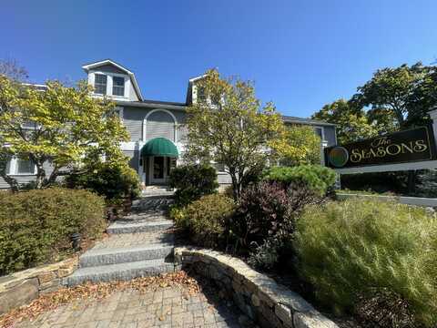 298 Main Street, Ogunquit, ME 03907