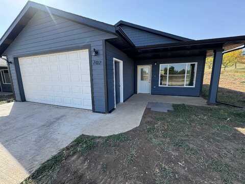 707 South Street, Whitewood, SD 57793