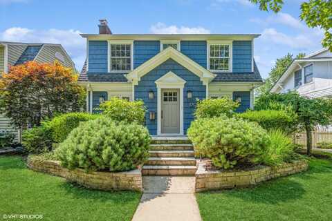 1705 Highland Avenue, Wilmette, IL 60091