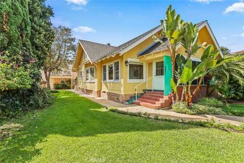 221 Termino Avenue, Long Beach, CA 90803