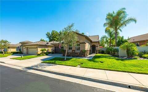 28629 Raintree Drive, Menifee, CA 92584