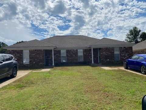 409 A&b Bruce Street, Senatobia, MS 38668