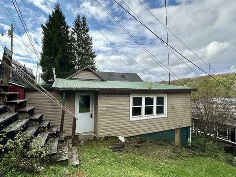 165 Ash Alley, Thomas, WV 26292