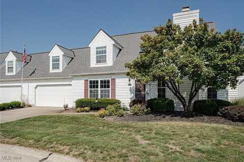 24540 Thicket Lane, Olmsted Falls, OH 44138