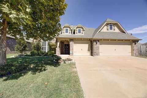 2035 E 133rd Street S, Bixby, OK 74008