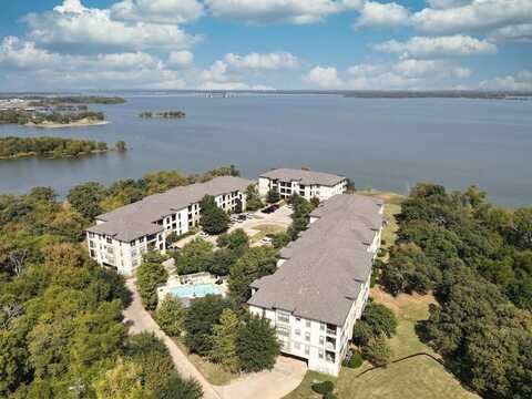 500 Waters Edge Drive, Lake Dallas, TX 75065