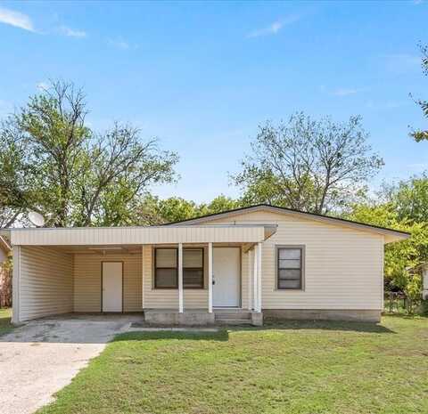 1704 N Trinity Street, Decatur, TX 76234