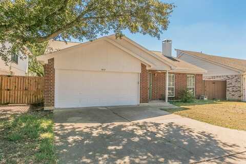 1412 Beckwith Drive, Arlington, TX 76018