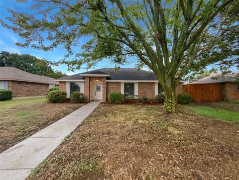 2302 Fuqua Road, Rowlett, TX 75088