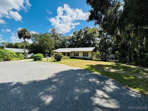 8490 W Buckwood Court, Homosassa, FL 34448