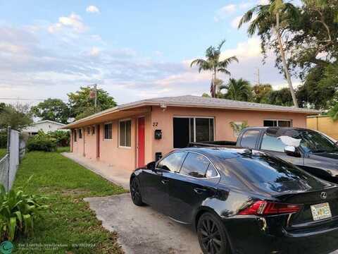 22 SW 9th St, Hallandale Beach, FL 33009