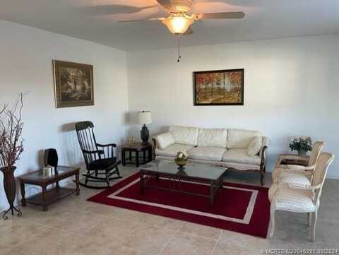 2929 SE Ocean Boulevard, Stuart, FL 34996