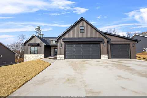 3706 RUSTIC Heights, GREEN BAY, WI 54313