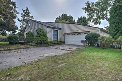 7485 PONTIAC LAKE Road, Waterford, MI 48327