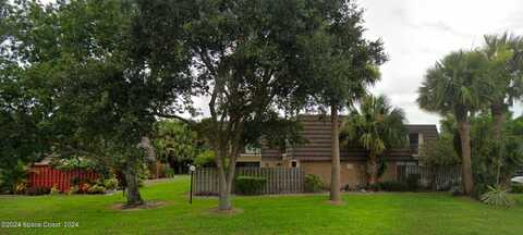 1711 Vista Oaks Circle NE, Palm Bay, FL 32905