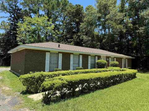 2700 Club House Rd, Mobile, AL 36605