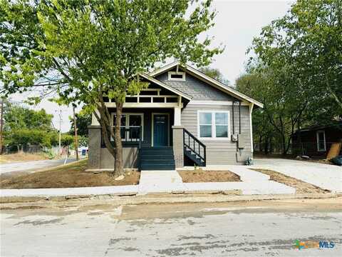 312 N 10th Street, Gatesville, TX 76528