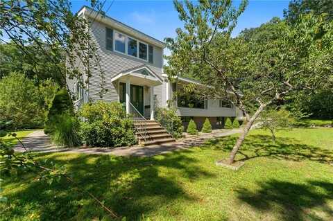 92 Follett Street, North Smithfield, RI 02896