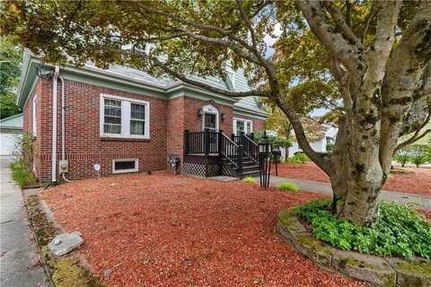 503 Woodland Road, Woonsocket, RI 02895