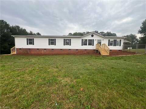 2788 Old Stagecoach Road, Asheboro, NC 27205