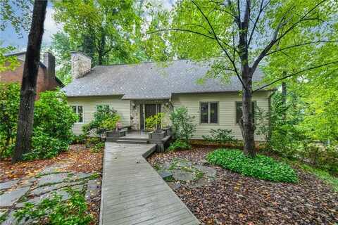 1527 Fox Hollow Road, Greensboro, NC 27410