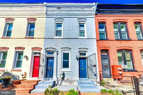 218 12TH PLACE NE, WASHINGTON, DC 20002