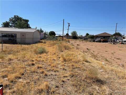 3314 E Thompson Avenue, Kingman, AZ 86409