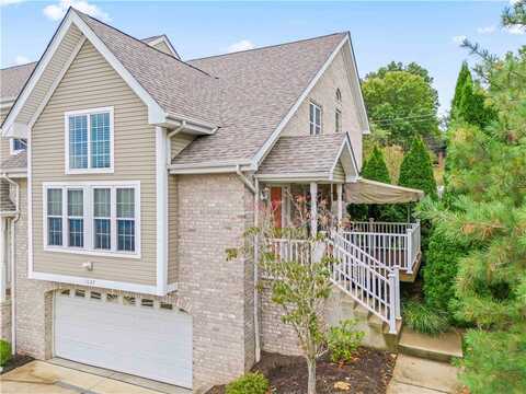 1027 Waterford Ct E, Strabane, PA 15317