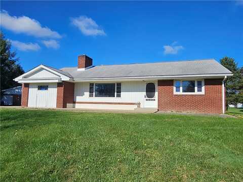 195 North road, Franklin, PA 16001