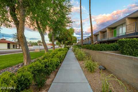 7601 E 2ND Street, Scottsdale, AZ 85251