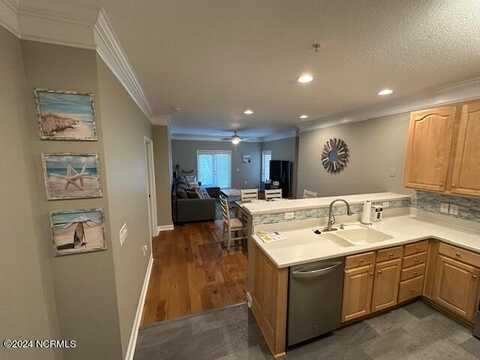 290 Woodlands Way, Calabash, NC 28467