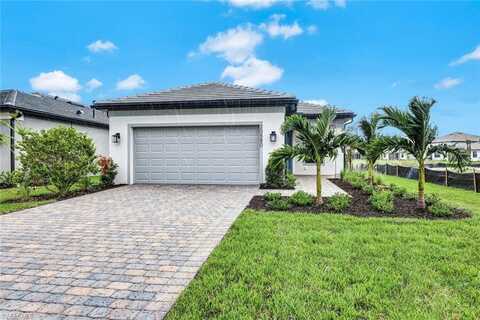 20580 Pebble Glen, ESTERO, FL 33928