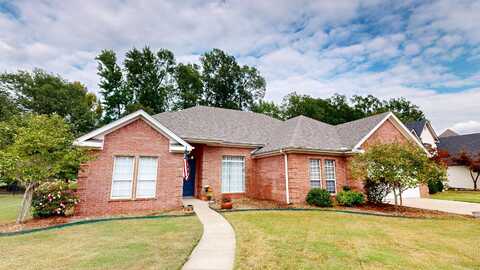 164 Calais Drive, Maumelle, AR 72113