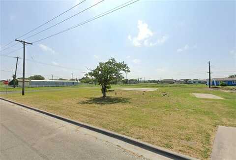 260 E Deberry Ave #2, Aransas Pass, TX 78336