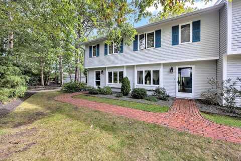 174 Lowell Road, Mashpee, MA 02649