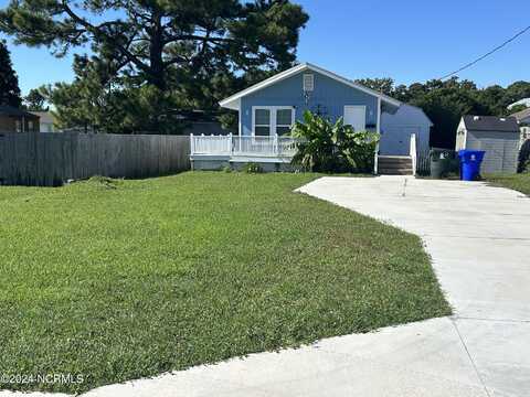 1627 Live Oak Street, Beaufort, NC 28516