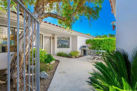 55186 Shoal Creek, La Quinta, CA 92253