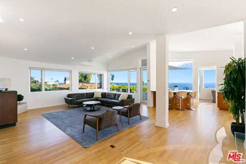 3885 Rambla Orienta, Malibu, CA 90265