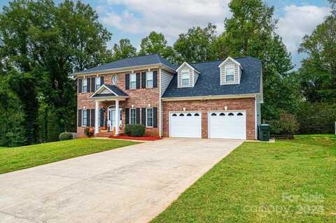 2640 Ironwood Drive, Hickory, NC 28602