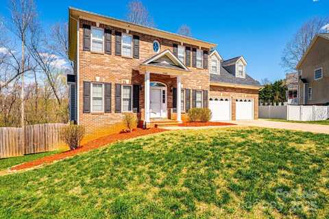 2640 Ironwood Drive, Hickory, NC 28602