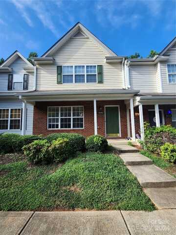 5660 Kimmerly Woods Drive, Charlotte, NC 28215