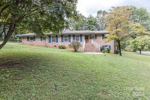 102 Nottingham Court, Bessemer City, NC 28016